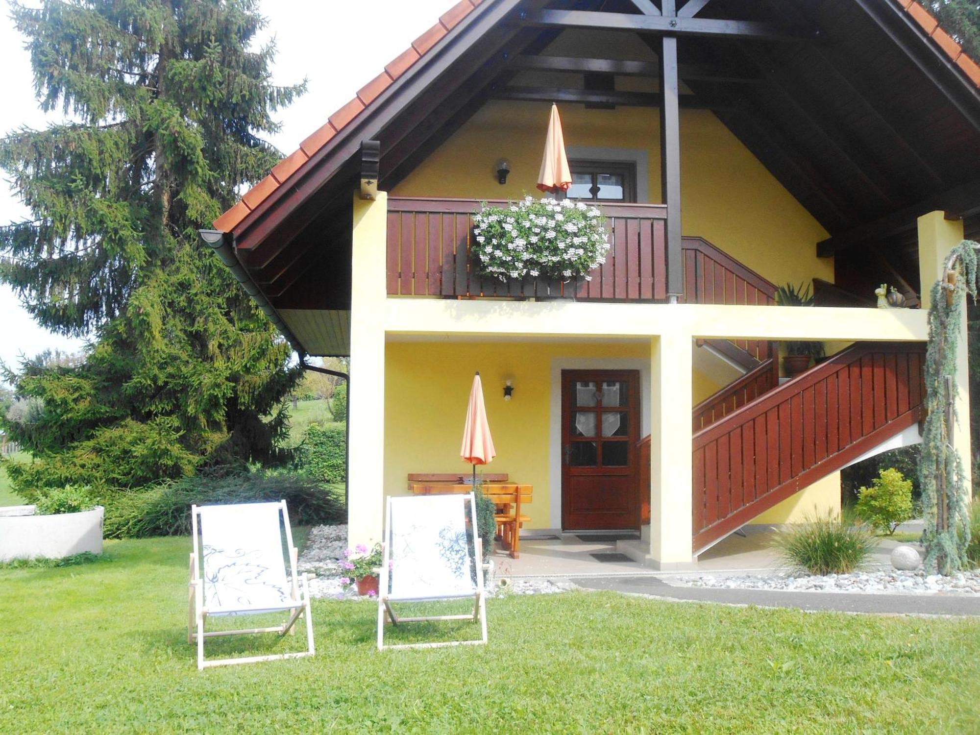 Ferienwohnungen Karin Am Seggauberg Leibnitz Quarto foto
